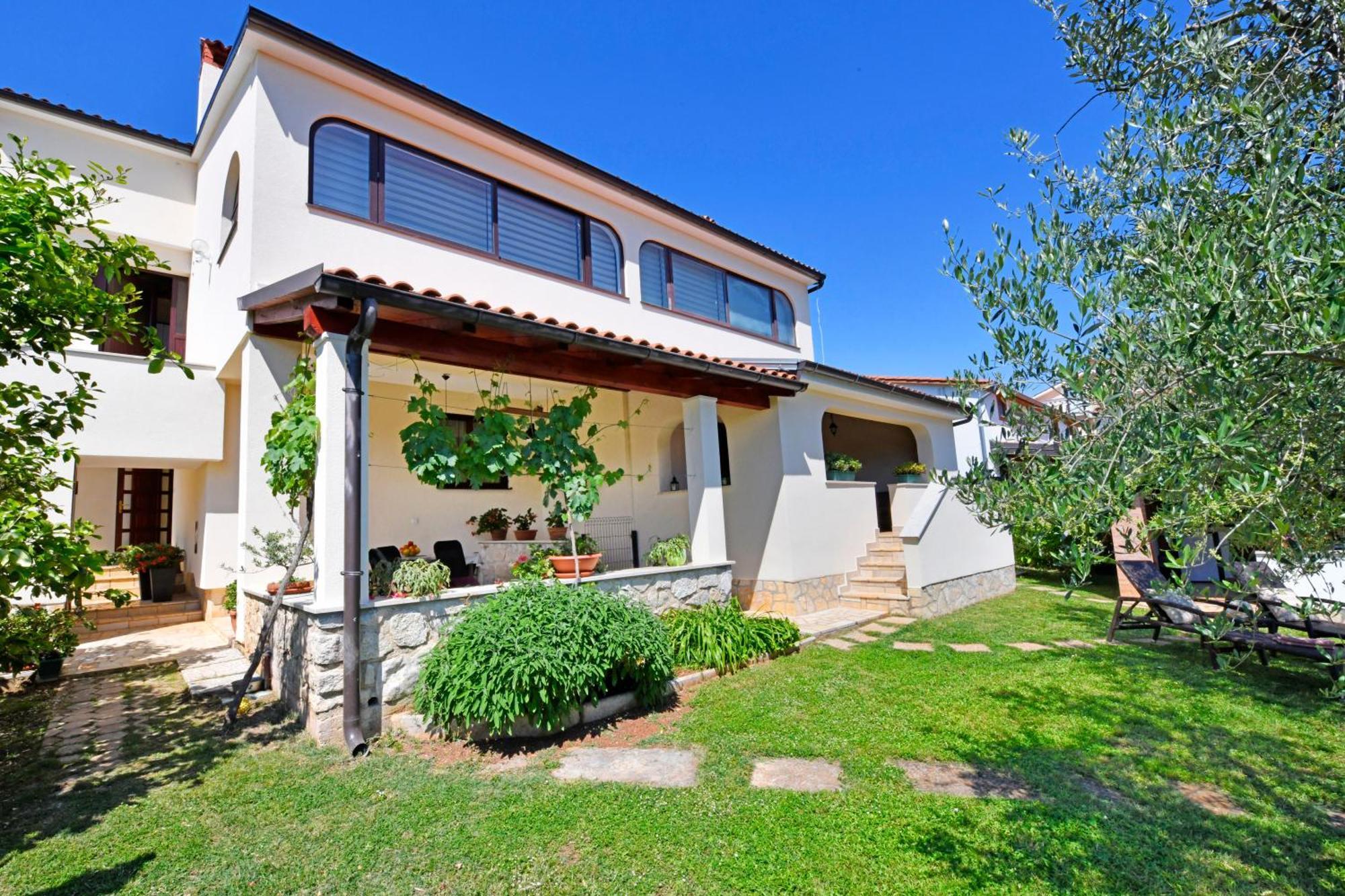 Apartmani Irena Arvaj Πόρετς Εξωτερικό φωτογραφία